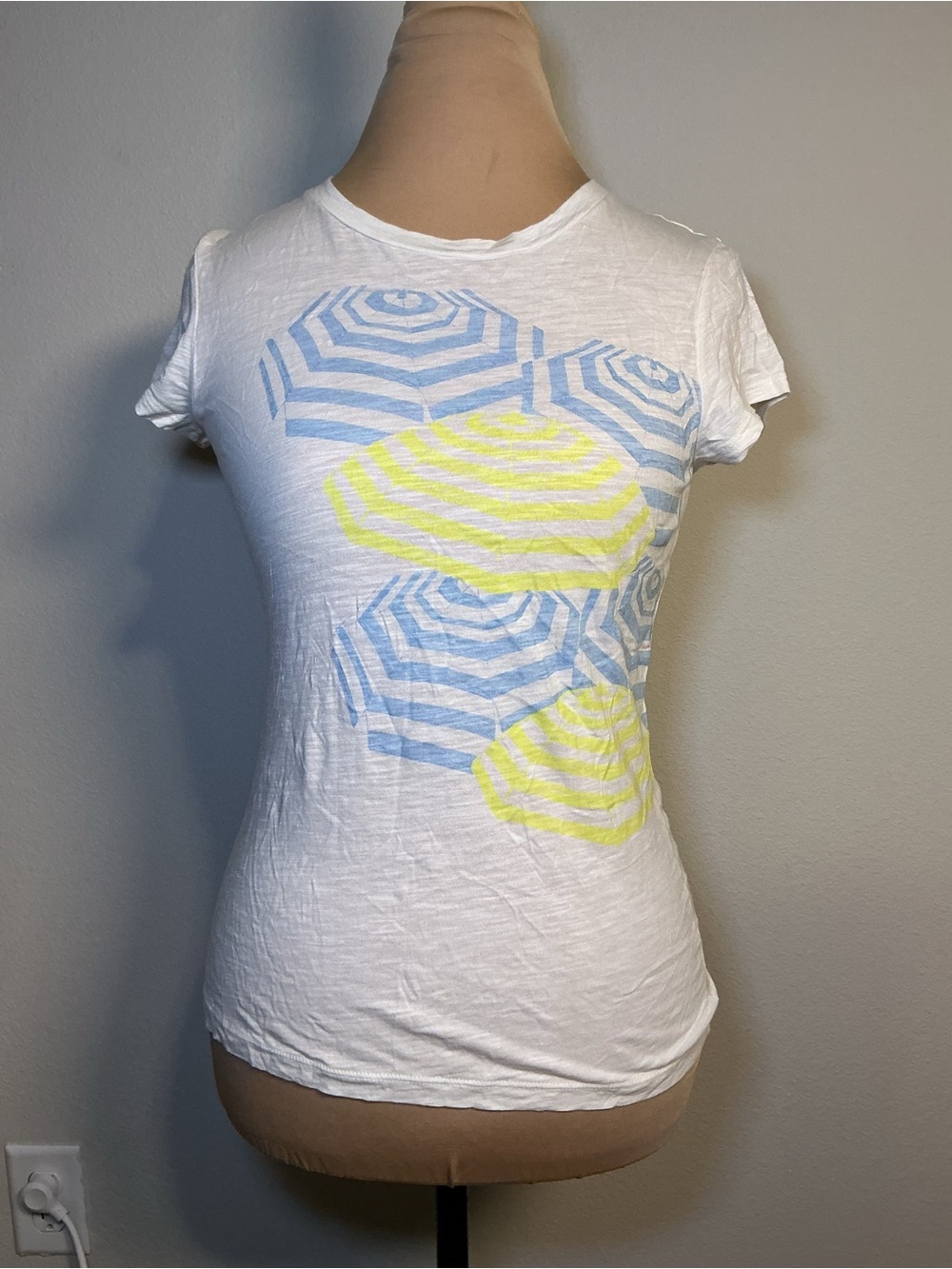 Women’s White Graphic Tee with Blue and Yellow Umbrella Print - Picture 2 of 7